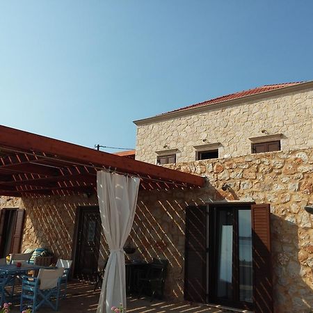 Villa Romanza Beach Villa Chalki Town Exterior foto