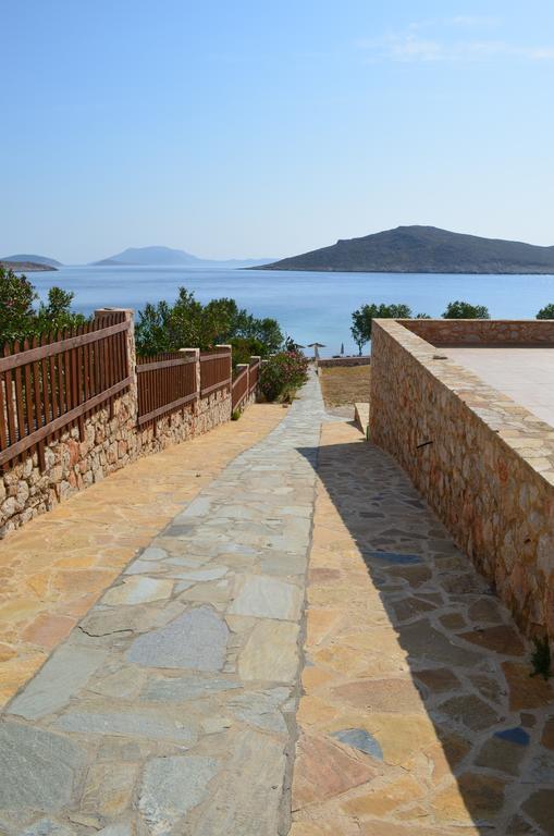 Villa Romanza Beach Villa Chalki Town Exterior foto